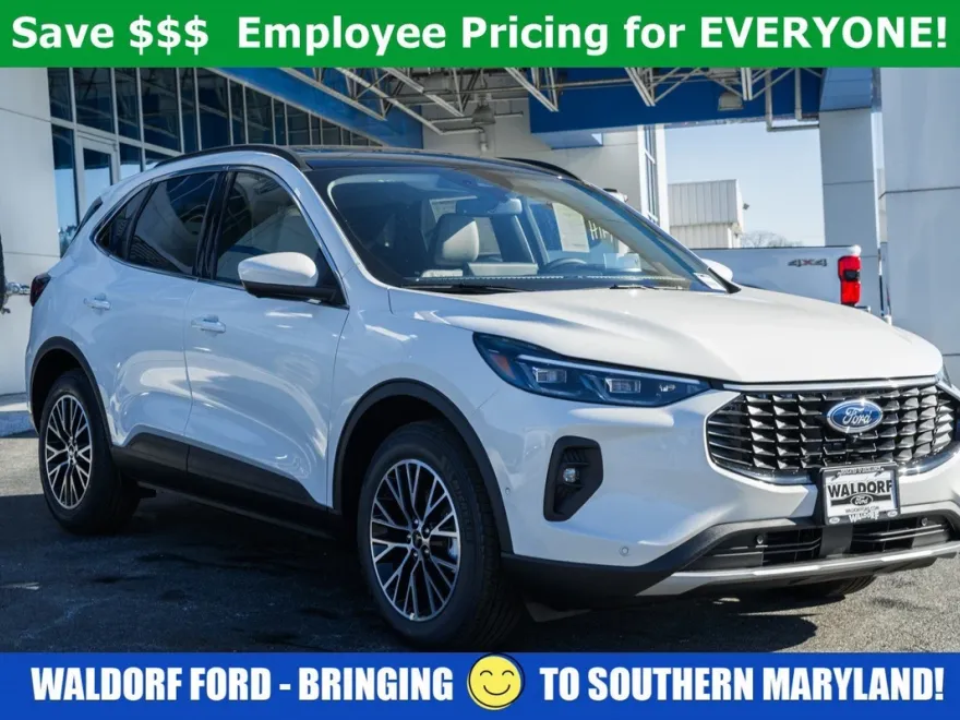 2023 Ford Escape photo 1