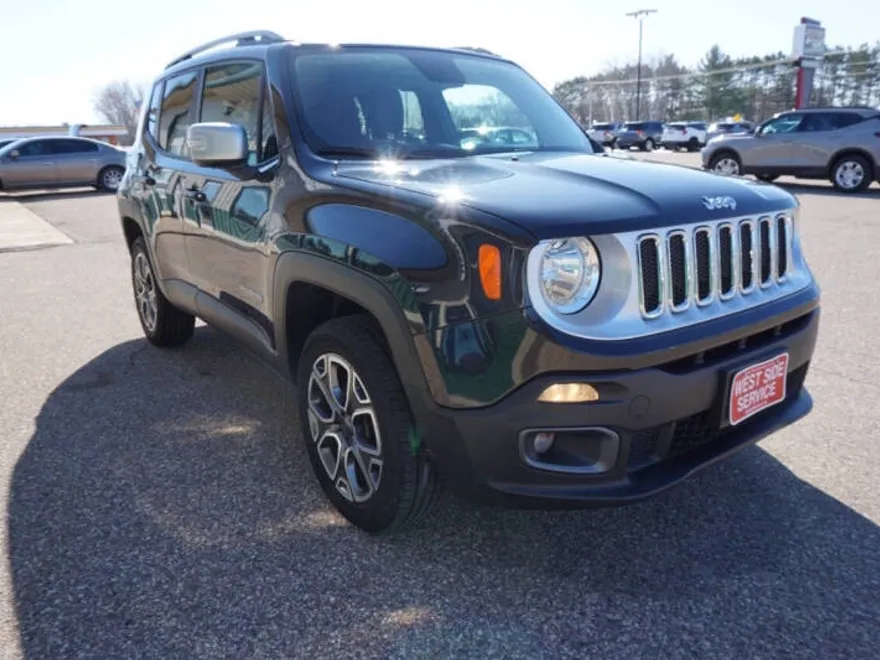 2017 Jeep Renegade Limited photo 1
