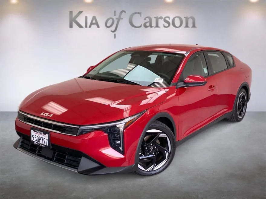 2025 Kia K4 EX photo 1