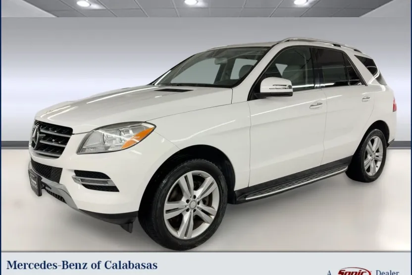 2015 Mercedes Benz ML 350 photo 1