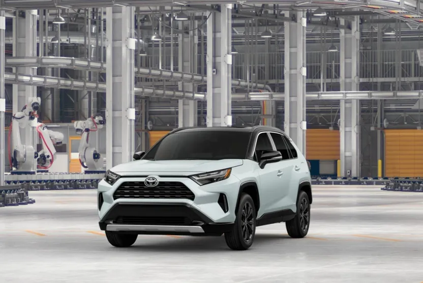 2025 Toyota RAV4 Hybrid XSE photo 1