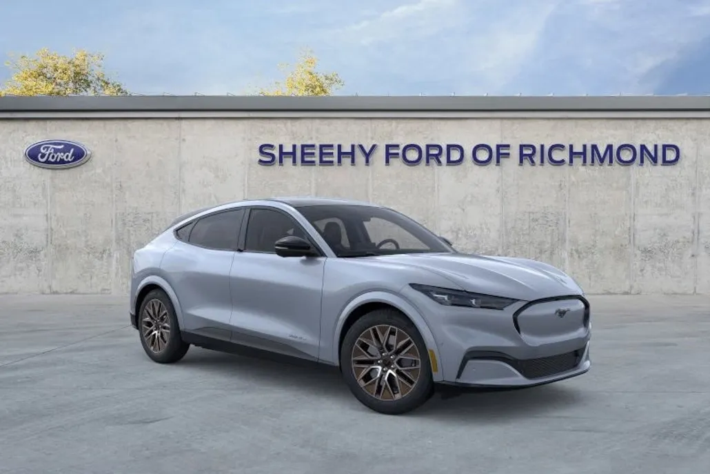 2025 Ford Mustang Mach-E Premium photo 1