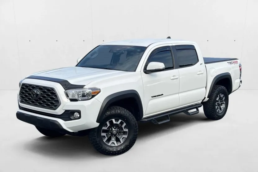 2023 Toyota Tacoma TRD V6 photo 1
