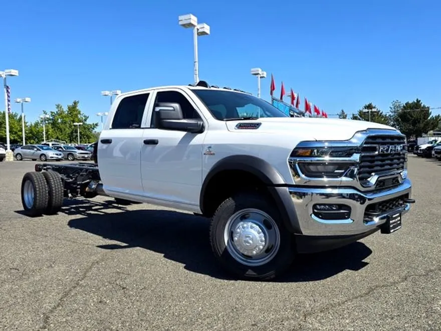 2026 Ram 5500 Tradesman photo 1