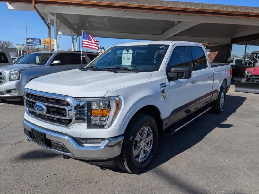 2022 Ford F-150 XLT photo 1