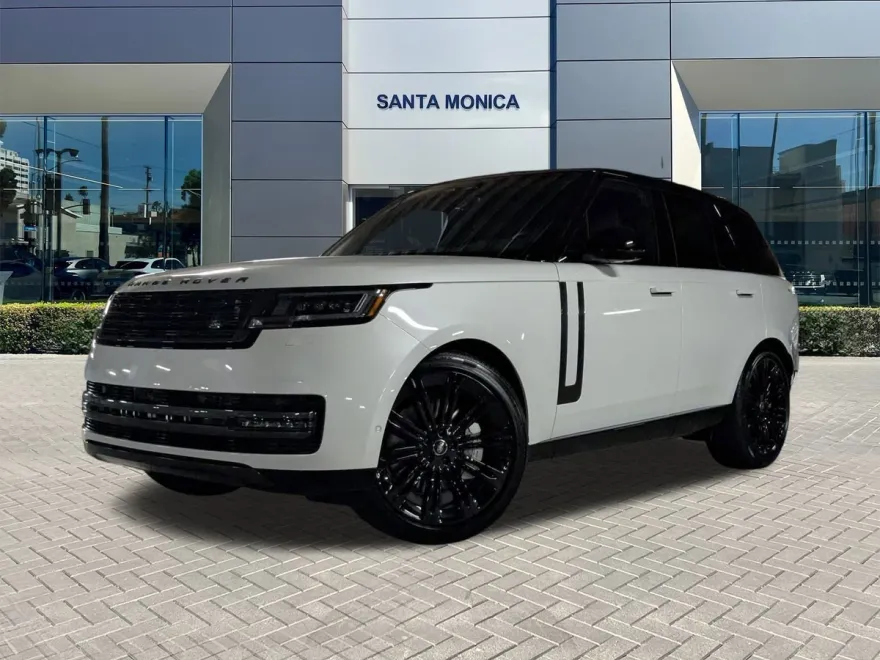 2025 Land Rover Range Rover SE photo 1