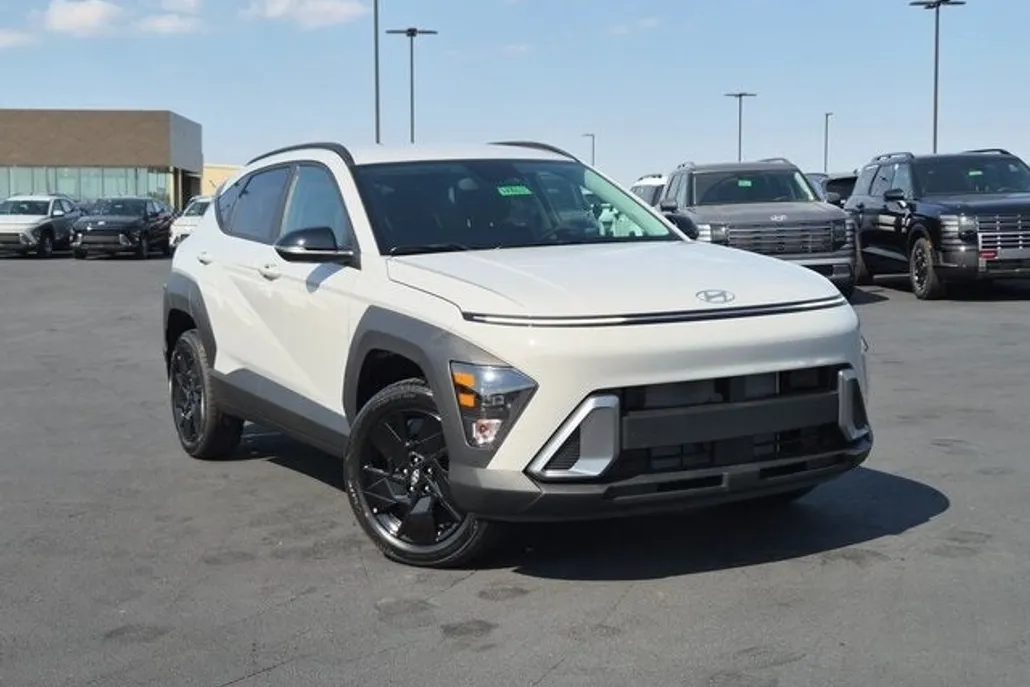 2026 Hyundai Kona SEL photo 1