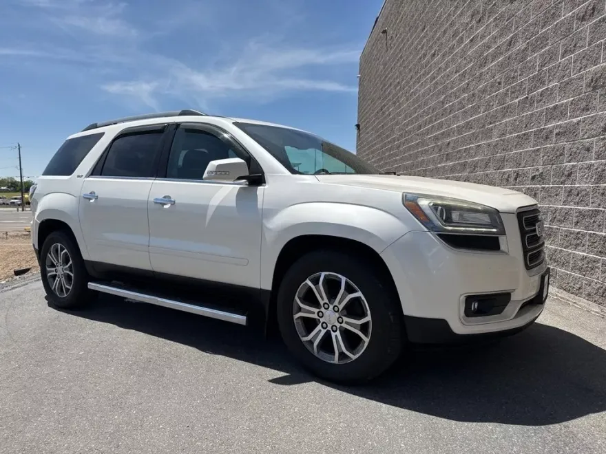 2014 Gmc Acadia SLT photo 1