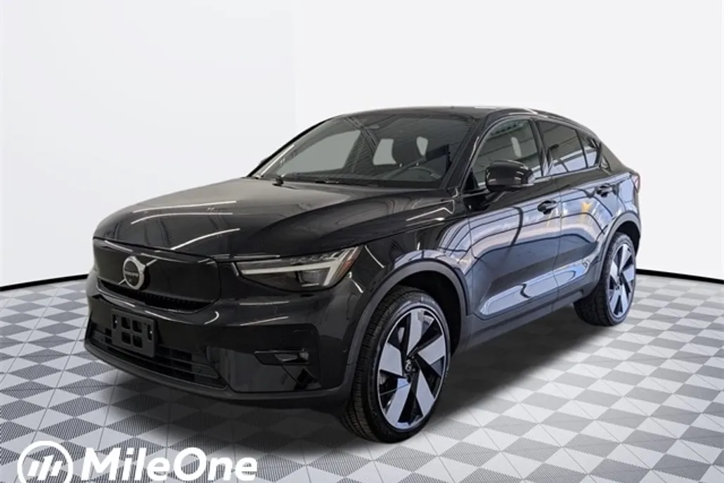 2023 Volvo C40 Recharge Ultimate photo 1