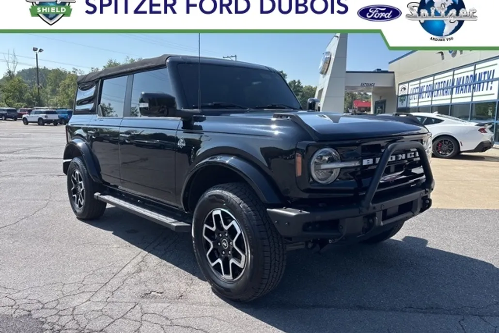 2021 Ford Bronco Outer Banks photo 1