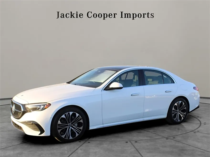 2025 Mercedes Benz E 350 photo 1
