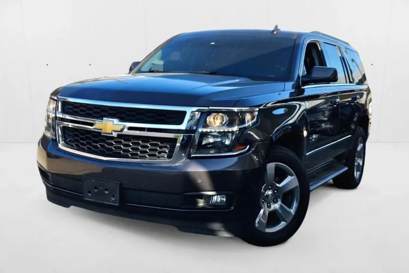2016 Chevrolet Tahoe LT photo 1