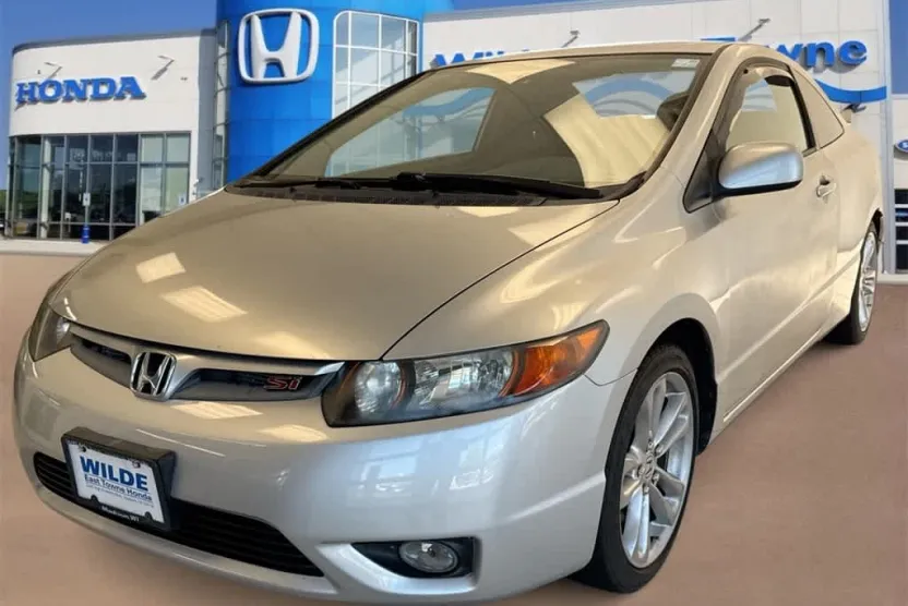 2006 Honda Civic Si photo 1