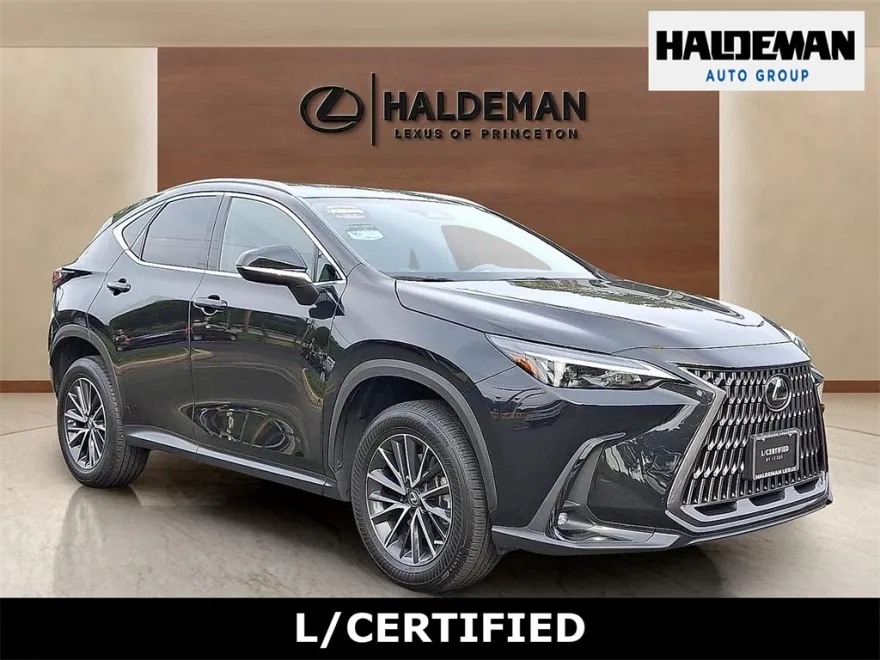 2022 Lexus NX 350 photo 1