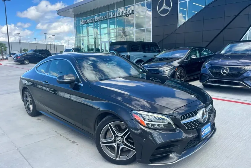 2022 Mercedes Benz C 300 photo 1