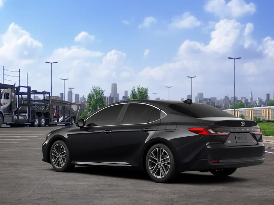 2026 Toyota Camry XLE photo 1