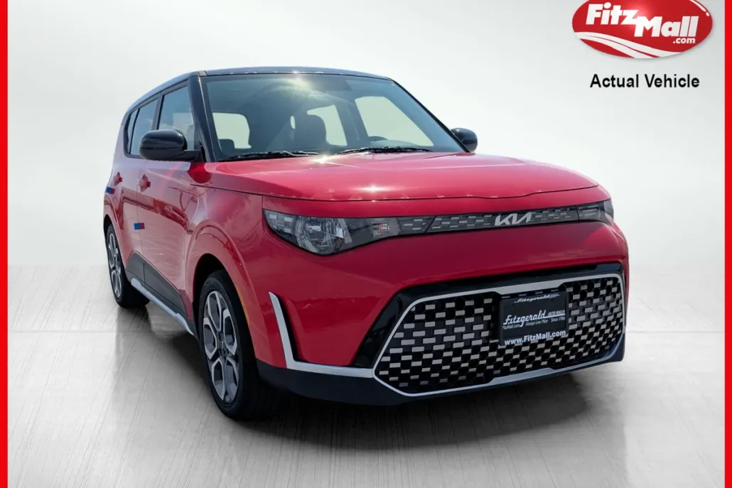 2025 Kia Soul EX photo 1