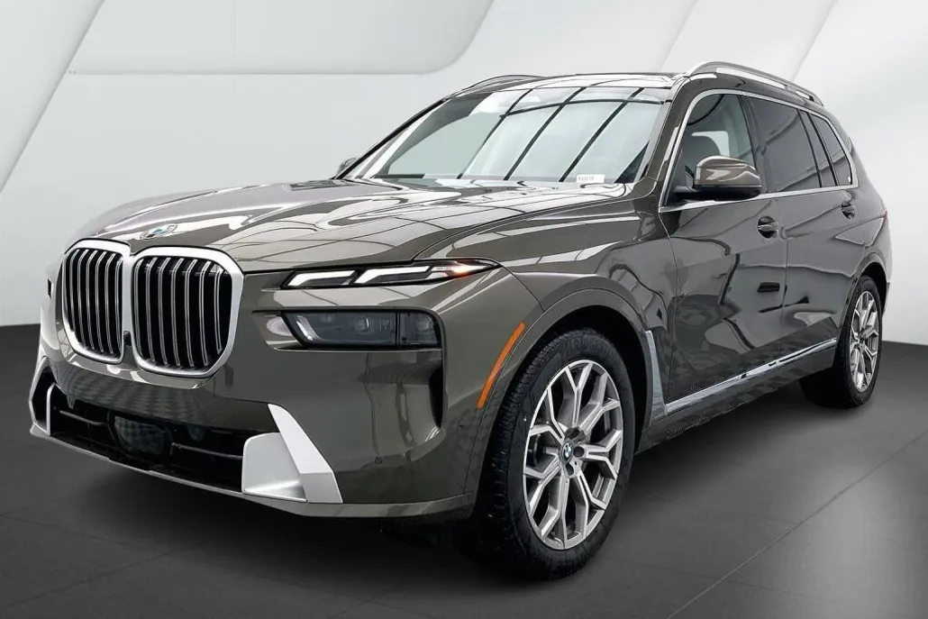 2025 Bmw X7 xDrive40i photo 1