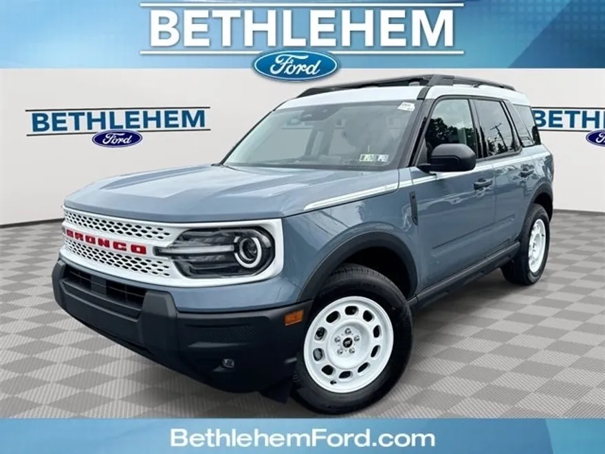 2025 Ford Bronco Sport Heritage photo 1