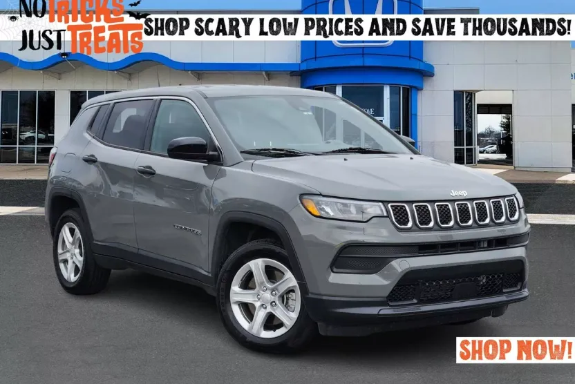 2023 Jeep Compass Sport photo 1