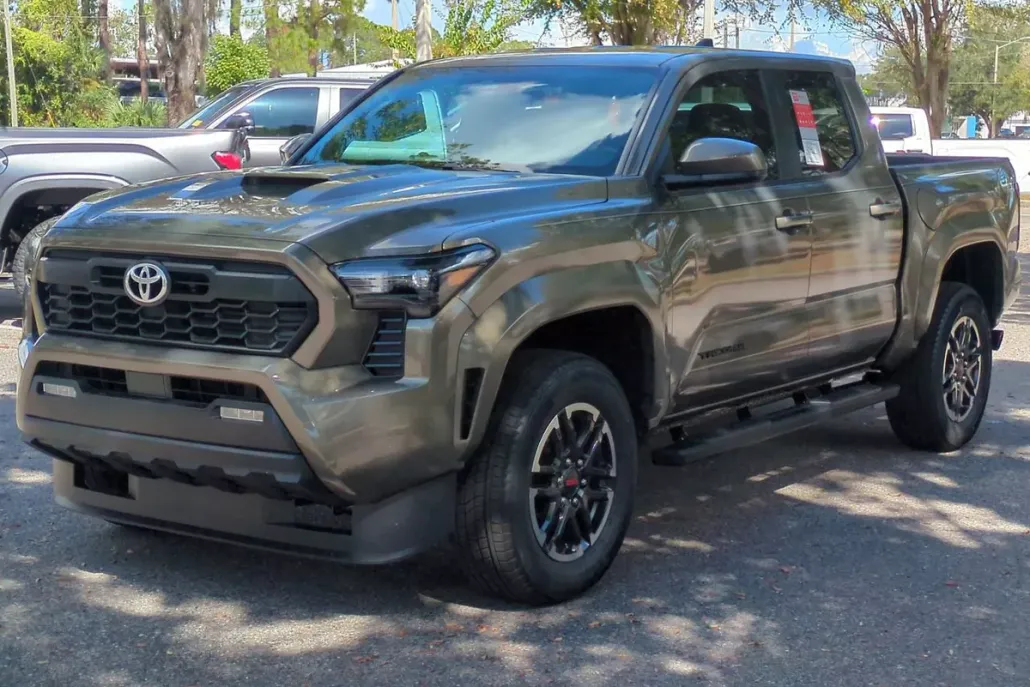 2025 Toyota Tacoma TRD Sport Double Cab photo 1