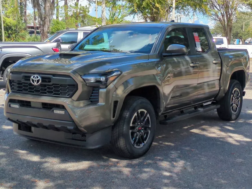 2025 Toyota Tacoma TRD Sport Double Cab photo 1