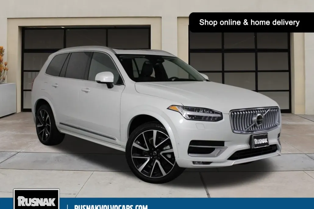 2024 Volvo XC90 Ultimate photo 1