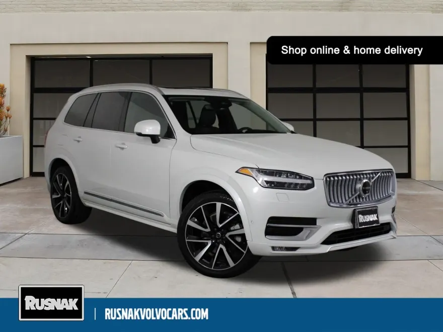 2024 Volvo XC90 Ultimate photo 1