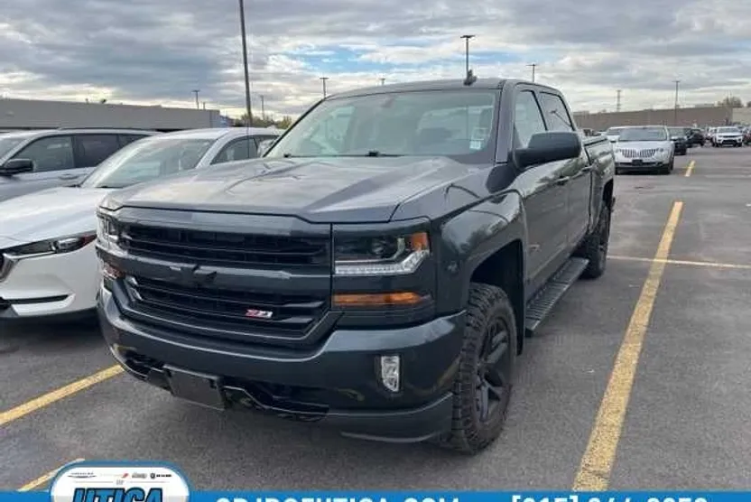 2018 Chevrolet Silverado 1500 photo 1