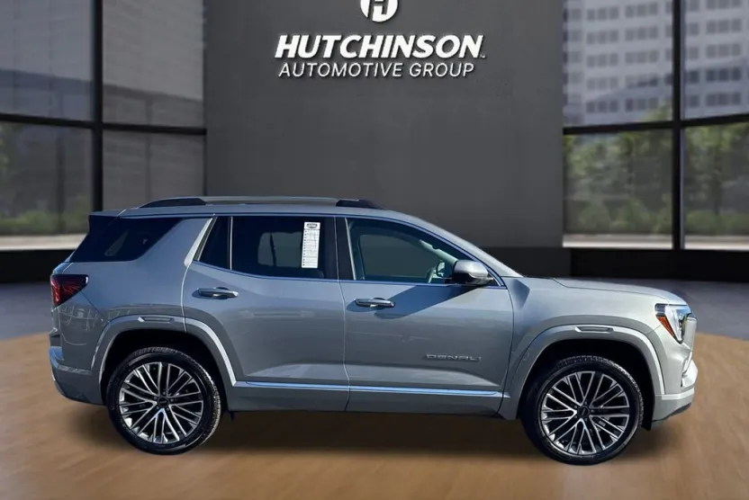 2026 Gmc Terrain Denali photo 1