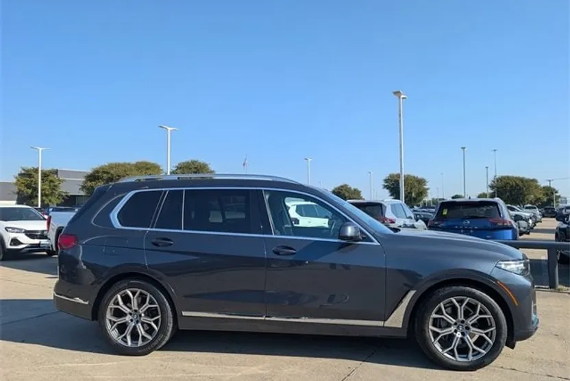 2021 Bmw X7 xDrive40i photo 1