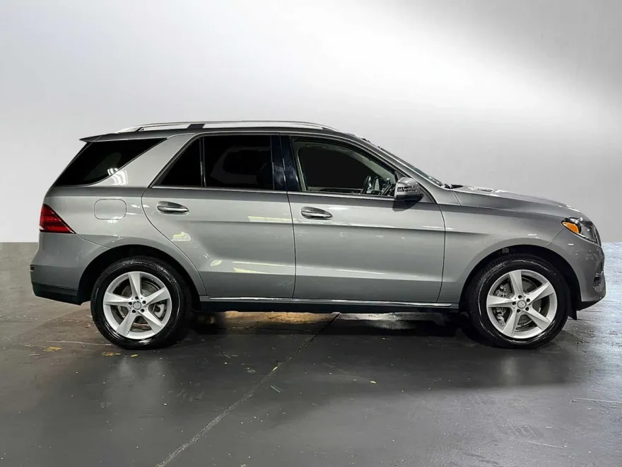 2016 Mercedes Benz GLE 350 photo 1