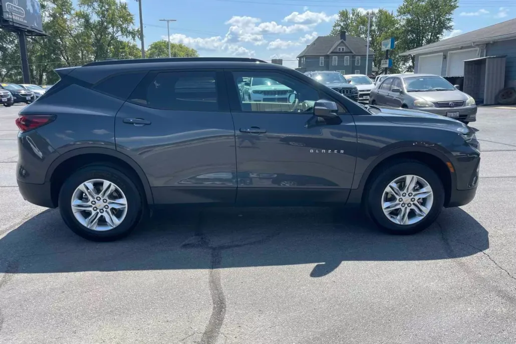 2022 Chevrolet Blazer photo 1