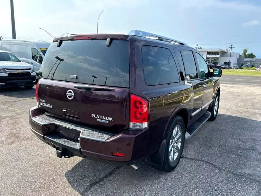 2013 Nissan Armada Platinum photo 1