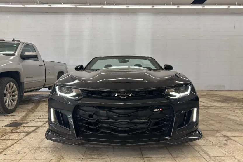 2022 Chevrolet Camaro ZL1 photo 1