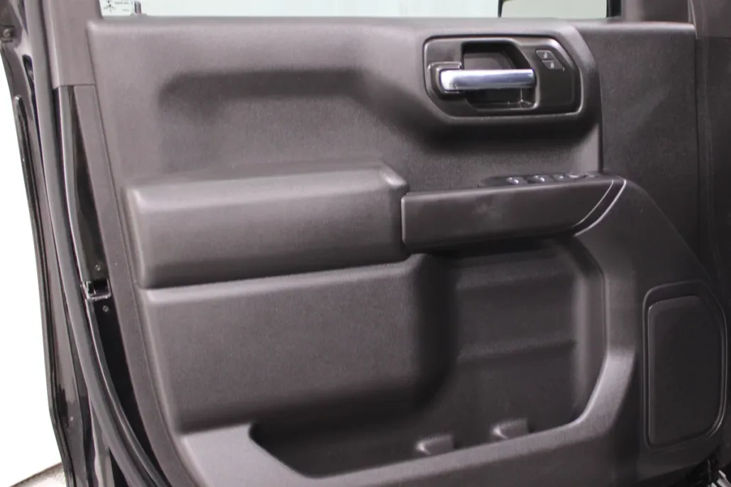 2022 Chevrolet Silverado 1500 Custom Trail Boss photo 1