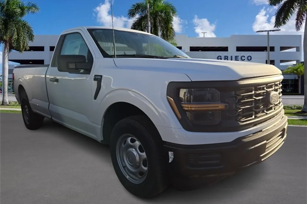 2025 Ford F-150 XL photo 1