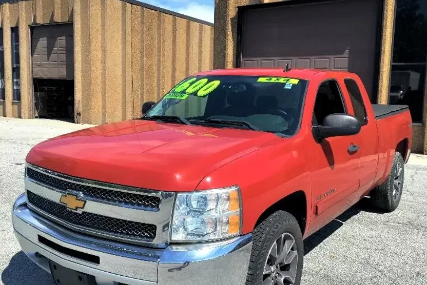 2013 Chevrolet Silverado 1500 LT photo 1