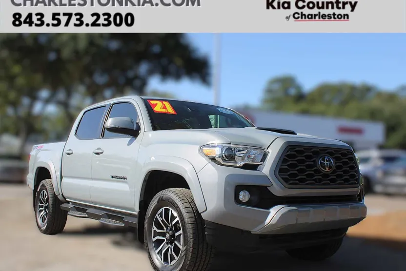 2021 Toyota Tacoma TRD Sport photo 1