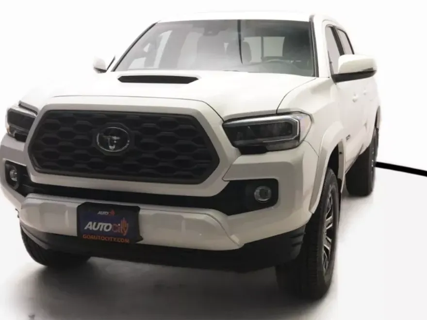 2022 Toyota Tacoma TRD Sport photo 1