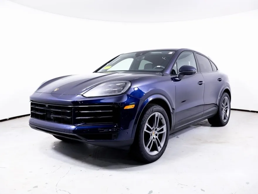 2025 Porsche Cayenne Coupe photo 1