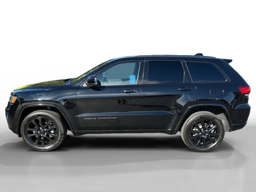 2019 Jeep Grand Cherokee Altitude photo 1