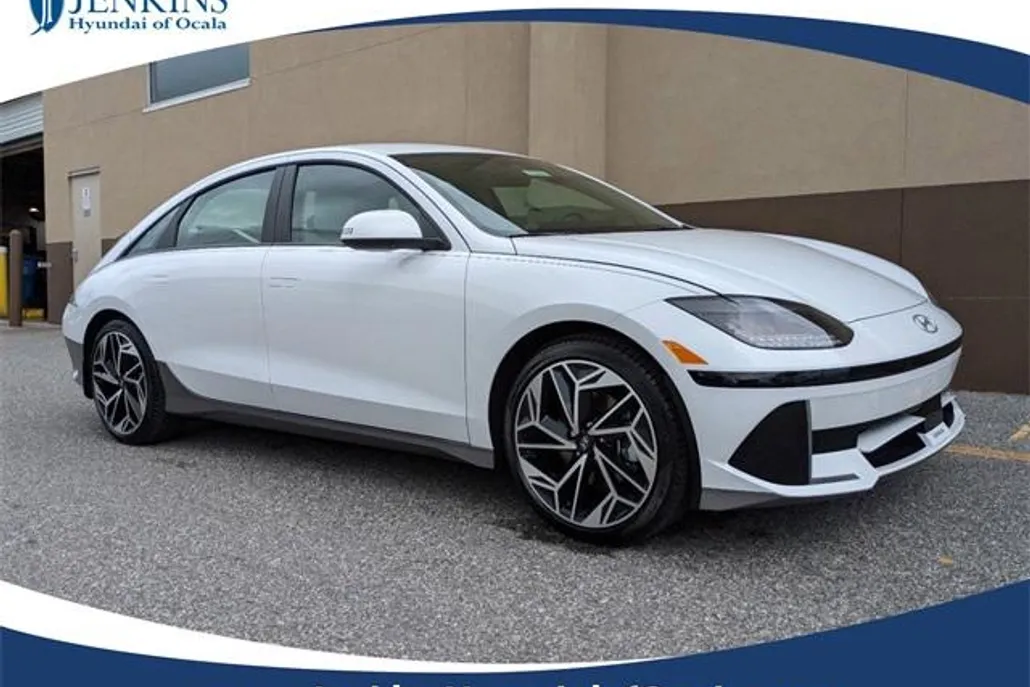 2025 Hyundai Ioniq 6 SEL photo 1