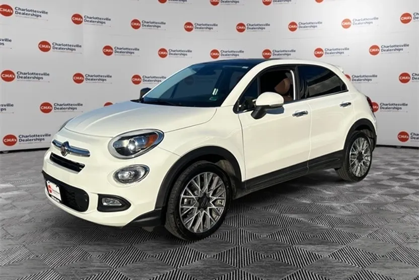 2018 Fiat 500X Lounge photo 1