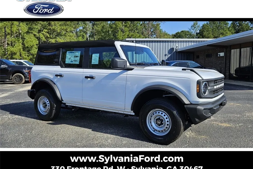 2025 Ford Bronco Base photo 1
