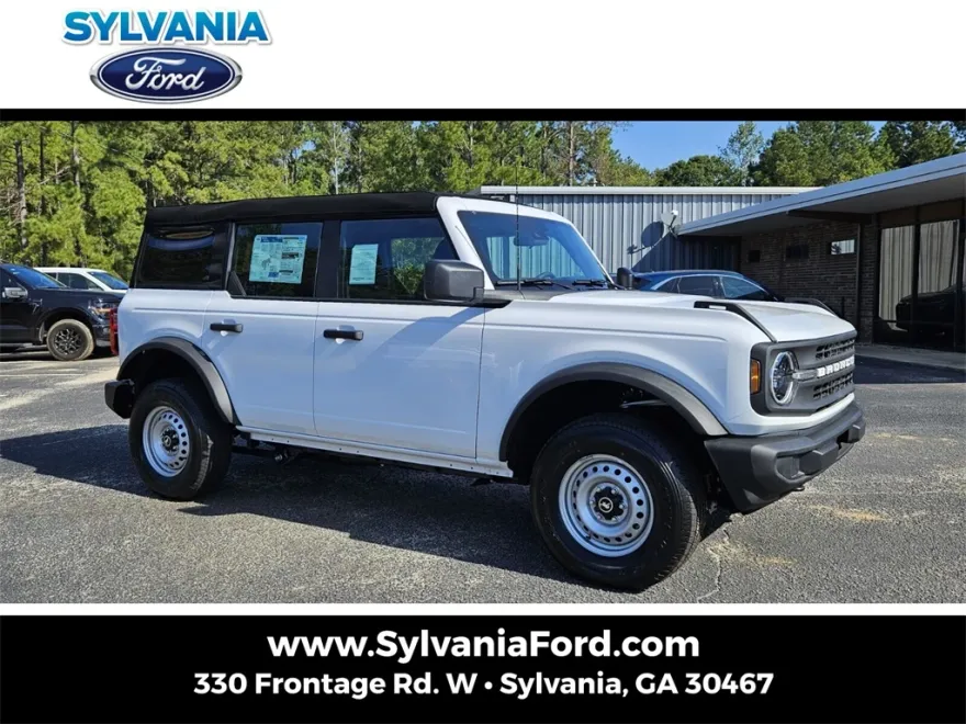 2025 Ford Bronco Base photo 1