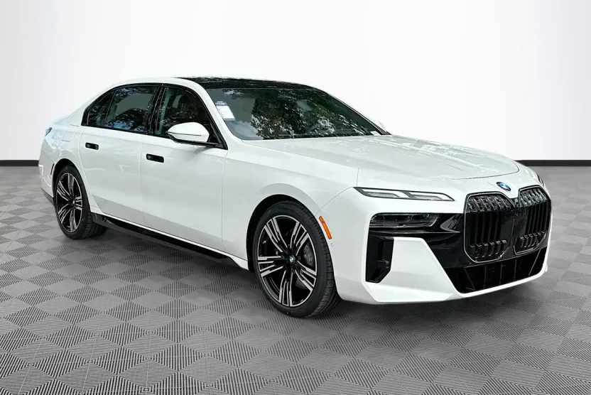 2025 Bmw 740i photo 1