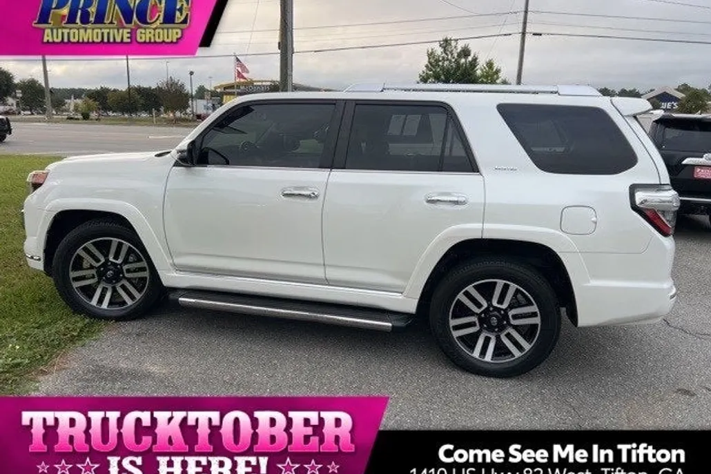 2022 Toyota 4Runner Limited photo 1