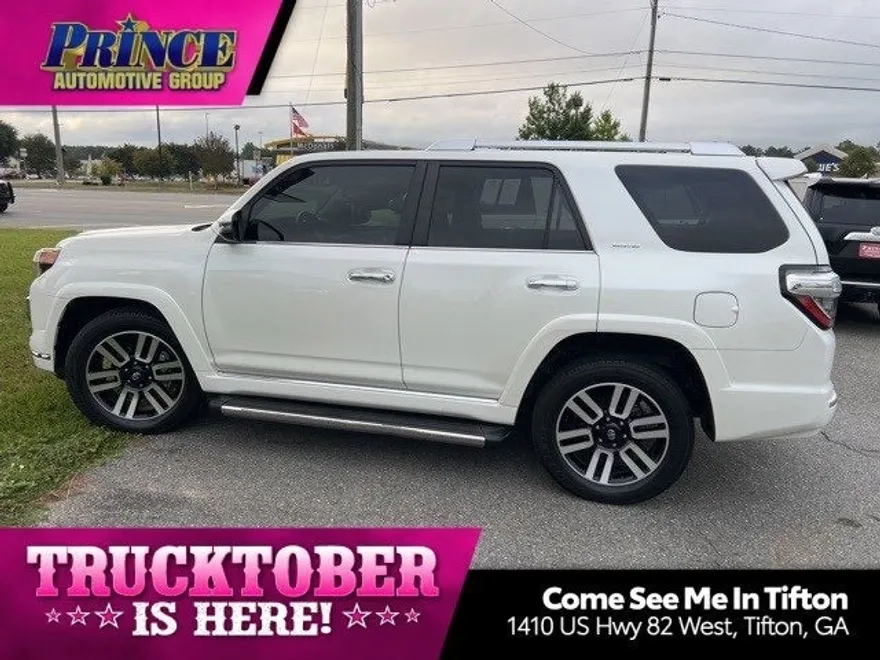 2022 Toyota 4Runner Limited photo 1
