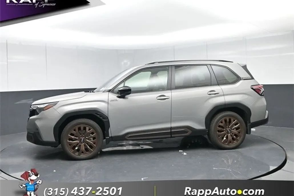 2025 Subaru Forester Sport photo 1